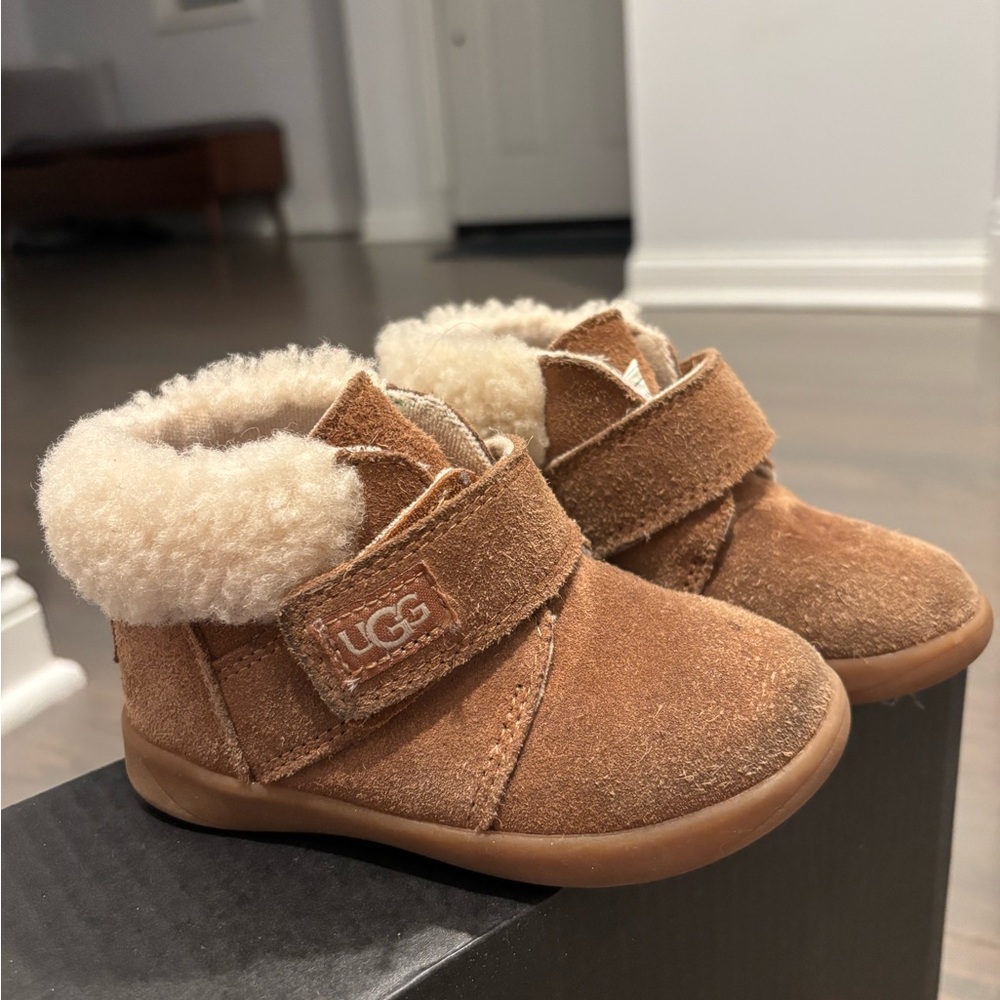 Toddler UGG Nolen boot